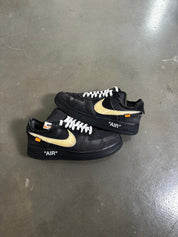 OFF WHITE BLACK AF1 (10.5)